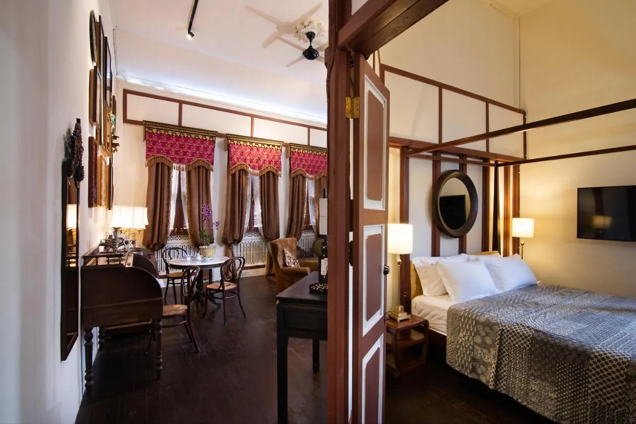 Muntri Mews Hotel George Town