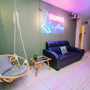 Swing & Pillows - Penang Road, Penang Ostello George Town